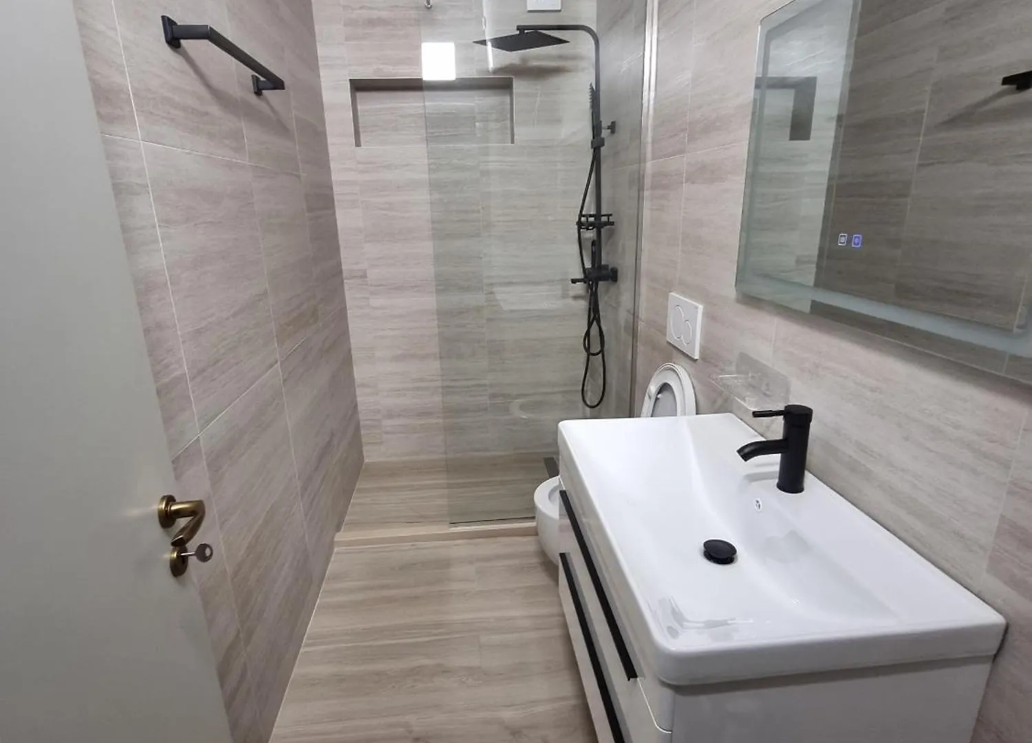 Bes Sea View Studio Vlorë